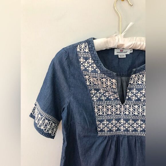 Vineyard vines | denim embroidered top - Picture 2 of 5